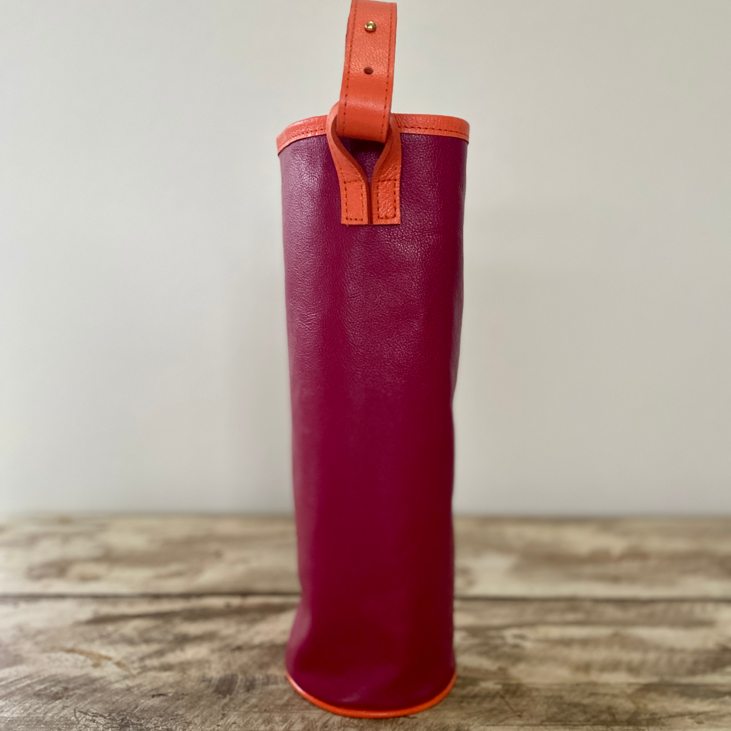 Porta Vinho Manu - Pronta Entrega